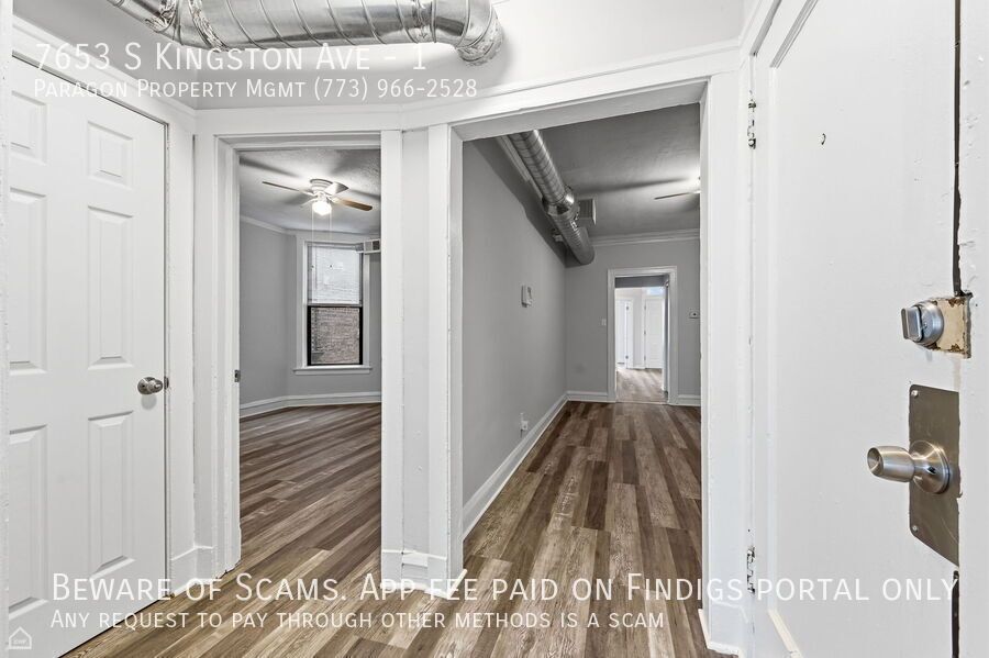 7653 S Kingston Ave property image