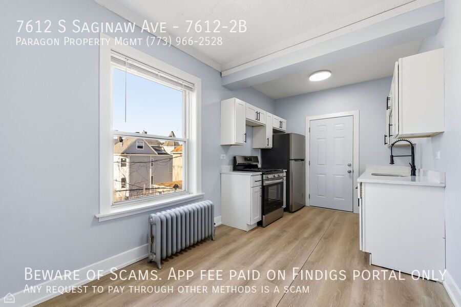 7612 S Saginaw Ave property image