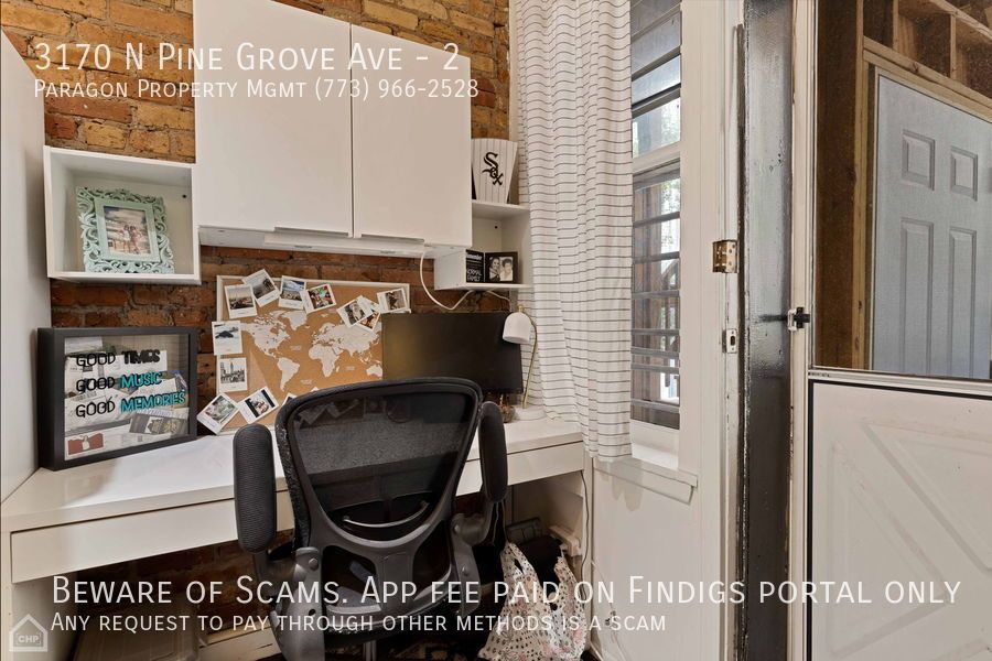 3170 N Pine Grove Ave property image