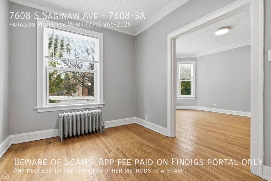 7608 S Saginaw Ave property image
